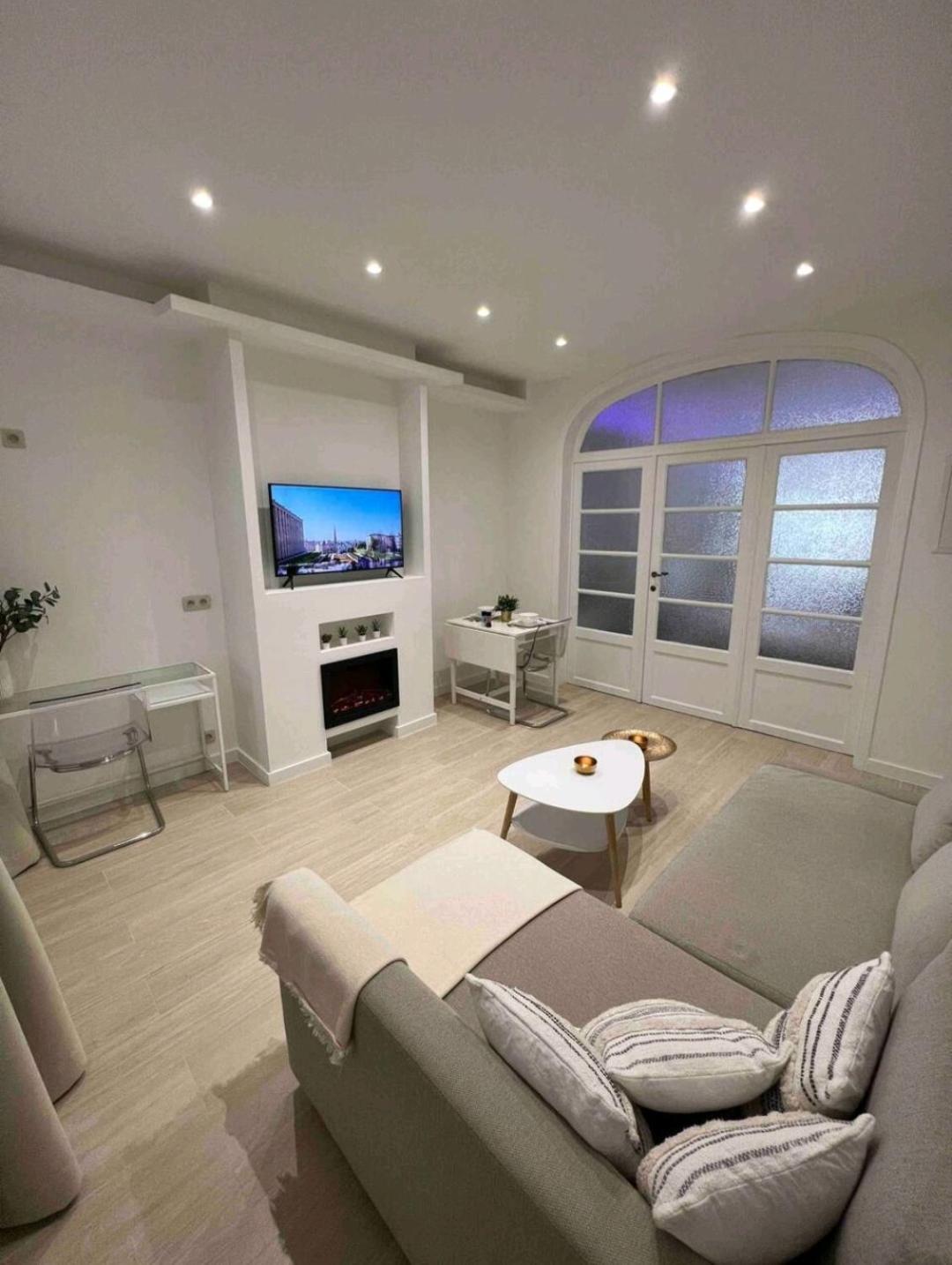 Sublime Appartement Calme Cosy & Jacuzzi ブリュッセル エクステリア 写真